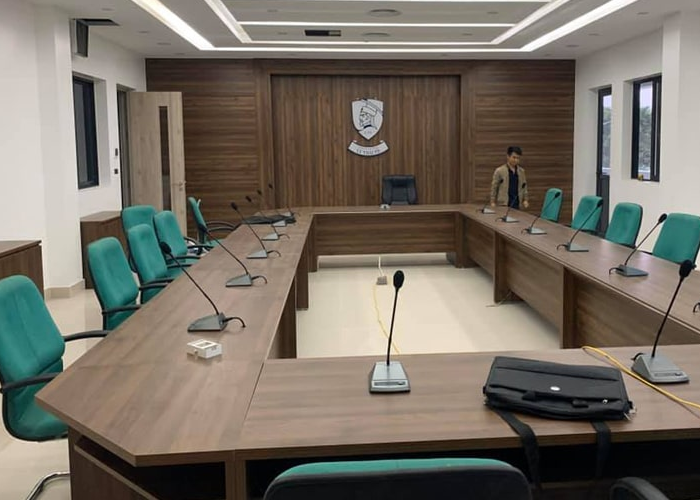 Dự án lắp đặt hệ thống micro phòng họp cho trường cao đẳng Lý Thái Tổ